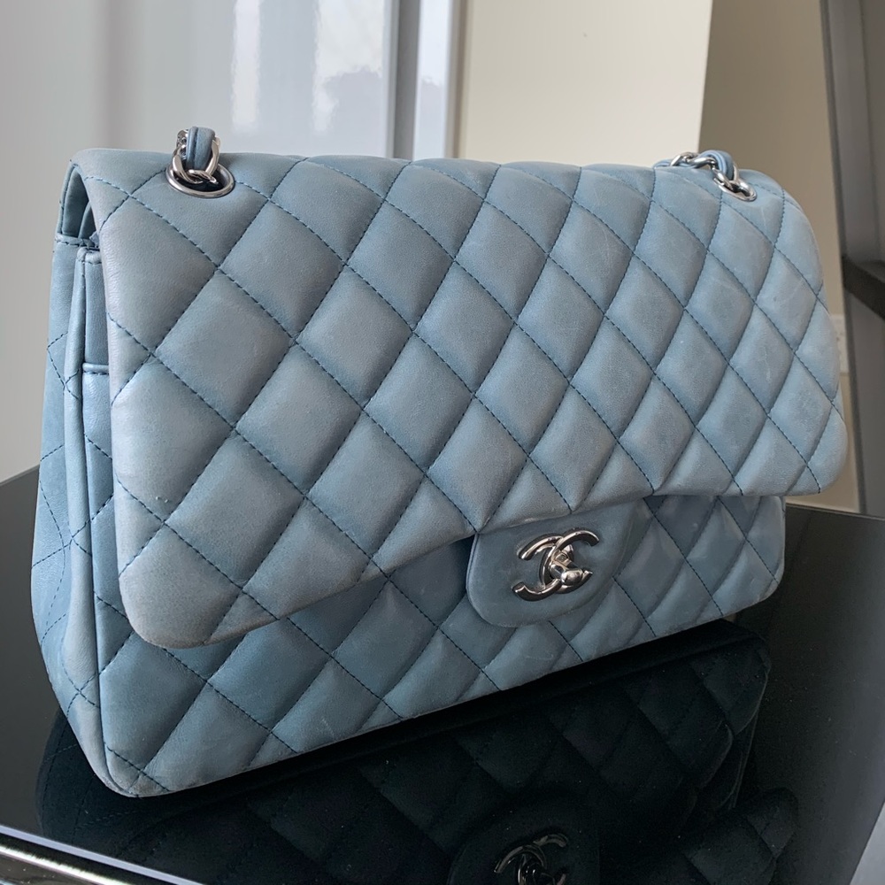 $8K CHANEL JUMBO CLASSIC - LAMBSKIN - POWDER BLUE - Picture 10 of 16